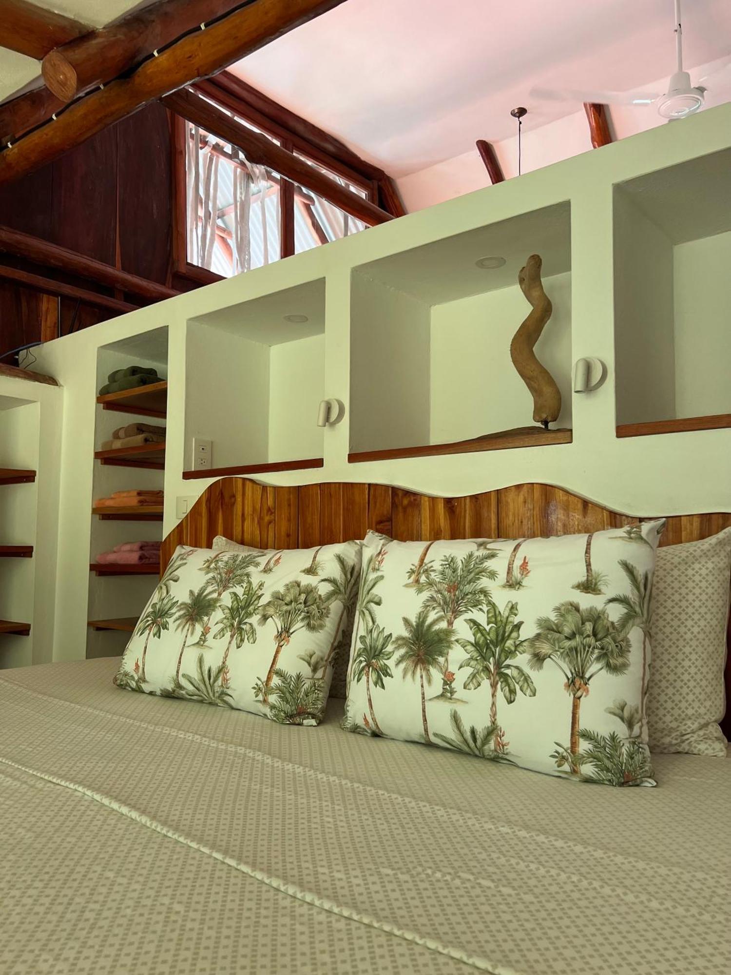 Hotel Entre Dos Aguas Sámara Екстериор снимка