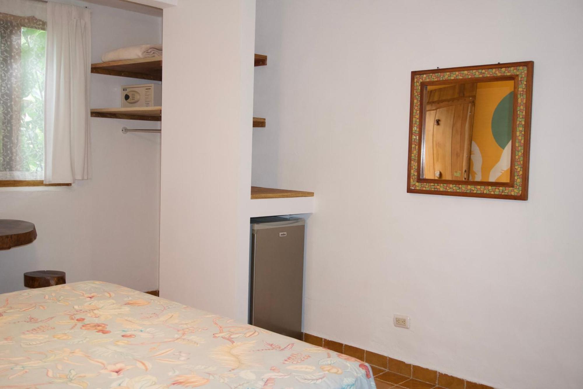 Hotel Entre Dos Aguas Sámara Екстериор снимка